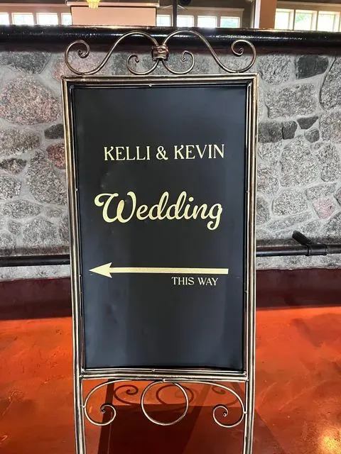 A guest photograph from Kevin and Kelli’s wedding, uploaded to their PixelParty album